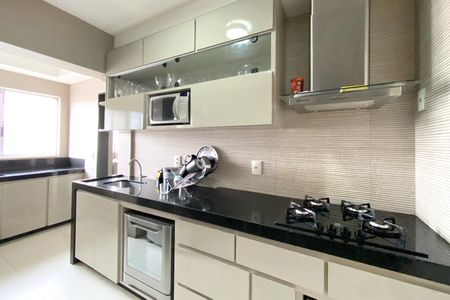 Apartamento à venda com 88m², 3 quartos e 2 vagasCozinha