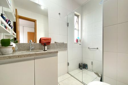 Apartamento à venda com 88m², 3 quartos e 2 vagasBanheiro da Suíte 1