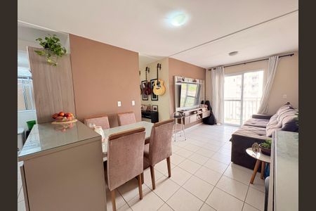 Sala de apartamento à venda com 2 quartos, 64m² em Jardim Tamoio, Jundiaí