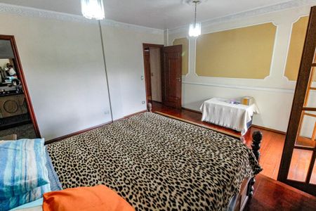 Casa de condomínio à venda com 509m², 5 quartos e 4 vagas Casa de condomínio à venda com 509m², 5 quartos e 4 vagasSuíte 4