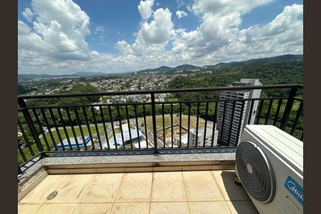 Apartamento para alugar com 128m², 3 quartos e 2 vagasVaranda