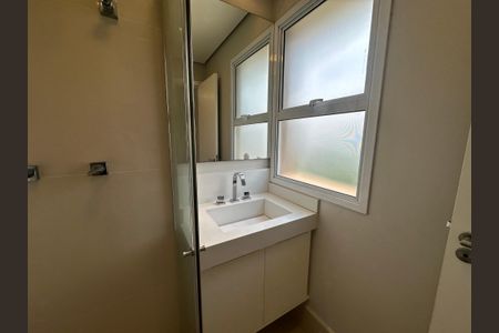 Apartamento para alugar com 128m², 3 quartos e 2 vagasBanheiro da Suíte 1