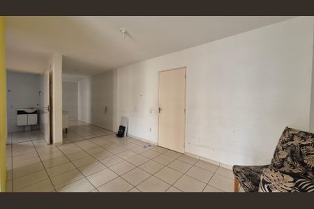 Sala de apartamento para alugar com 2 quartos, 54m² em Jardim Santa Cristina, Santo André