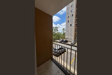 Apartamento para alugar com 54m², 2 quartos e 1 vagaVaranda
