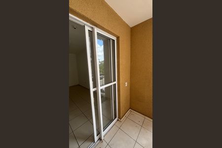 Apartamento para alugar com 54m², 2 quartos e 1 vagaVaranda