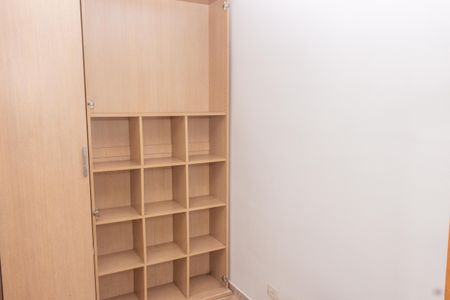 Apartamento à venda com 57m², 2 quartos e 1 vagaQuarto 2