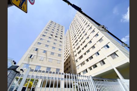 Apartamento à venda com 59m², 2 quartos e 1 vagaFachada