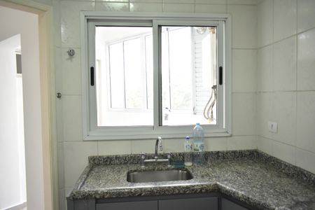 Apartamento para alugar com 98m², 3 quartos e 2 vagasCozinha