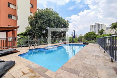 Apartamento para alugar com 98m², 3 quartos e 2 vagas Apartamento para alugar com 98m², 3 quartos e 2 vagasÁrea comum - Piscina