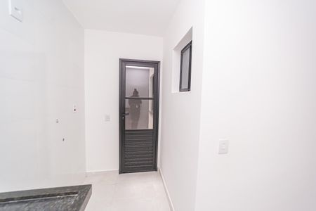 Apartamento para alugar com 38m², 2 quartos e sem vaga Apartamento para alugar com 38m², 2 quartos e sem vagaSala/Cozinha