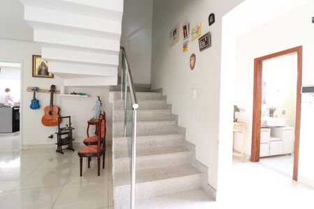 Casa para alugar com 390m², 3 quartos e 2 vagasSala