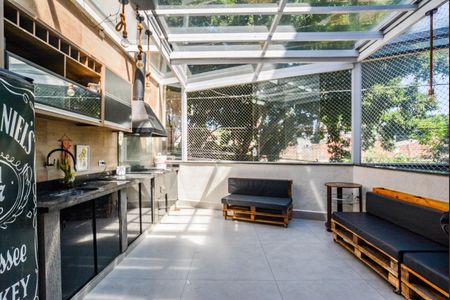 Casa à venda com 165m², 3 quartos e 1 vagaÁrea gourmet