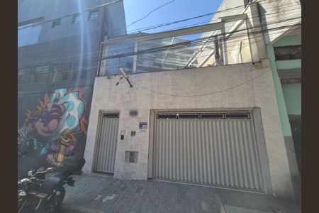 Casa à venda com 165m², 3 quartos e 1 vagaFachada