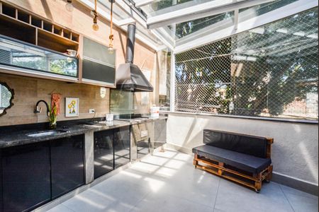 Casa à venda com 165m², 3 quartos e 1 vagaÁrea gourmet