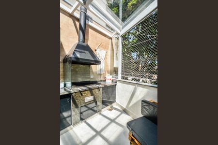 Casa à venda com 165m², 3 quartos e 1 vagaÁrea gourmet