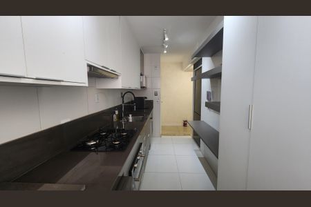 Apartamento para alugar com 71m², 3 quartos e 2 vagas Apartamento para alugar com 71m², 3 quartos e 2 vagasCozinha