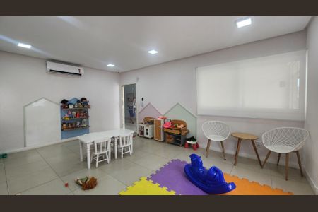 Apartamento para alugar com 71m², 3 quartos e 2 vagas Apartamento para alugar com 71m², 3 quartos e 2 vagasÁrea comum - Espaço kids