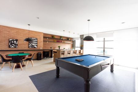 Apartamento para alugar com 90m², 2 quartos e sem vaga