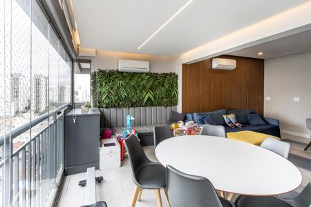 Apartamento para alugar com 90m², 2 quartos e sem vaga