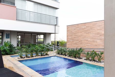 Apartamento para alugar com 90m², 2 quartos e sem vaga