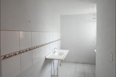 Cozinha  de apartamento para alugar com 2 quartos, 45m² em Camaquã, Porto Alegre
