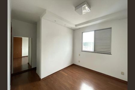 Apartamento para alugar com 3 quartos, 80m² em Buritis, Belo Horizonte