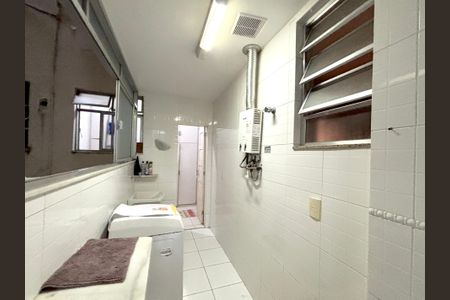 Apartamento à venda com 90m², 2 quartos e sem vaga Apartamento à venda com 90m², 2 quartos e sem vagaÁrea de serviço