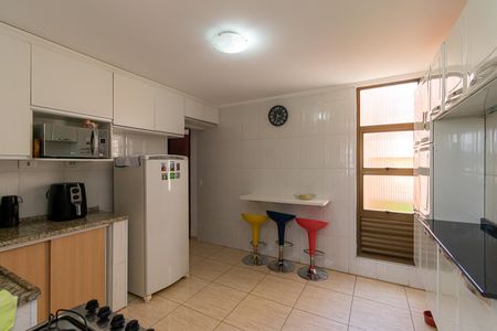 Apartamento à venda com 78m², 2 quartos e 1 vagaCozinha