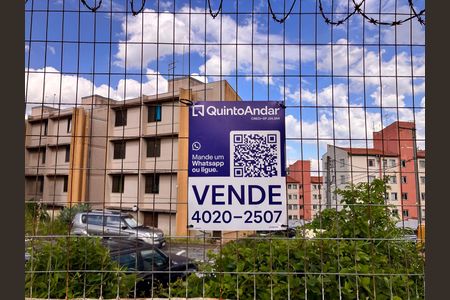 Apartamento à venda com 78m², 2 quartos e 1 vagaPlaca instalada
