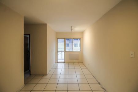 Sala de apartamento para alugar com 2 quartos, 103m² em Caonze, Nova Iguaçu