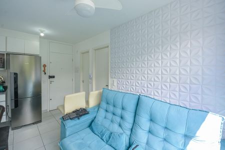 Apartamento à venda com 34m², 2 quartos e sem vaga Apartamento à venda com 34m², 2 quartos e sem vagaSala