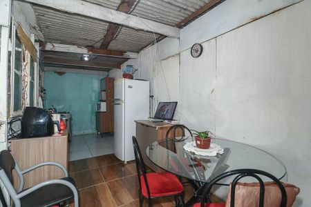 Sala / Cozinha de casa para alugar com 2 quartos, 10m² em Rubem Berta, Porto Alegre