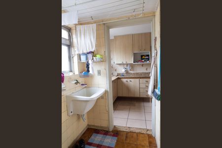 Apartamento à venda com 56m², 2 quartos e 1 vagaÁrea de Serviço e Cozinha