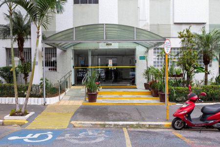 Apartamento à venda com 56m², 2 quartos e 1 vagaFachada do Bloco