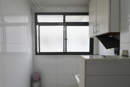 Apartamento para alugar com 69m², 2 quartos e 1 vagaÁrea de Serviço