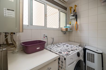 Apartamento à venda com 96m², 4 quartos e 2 vagas Apartamento à venda com 96m², 4 quartos e 2 vagasÁrea de Serviço