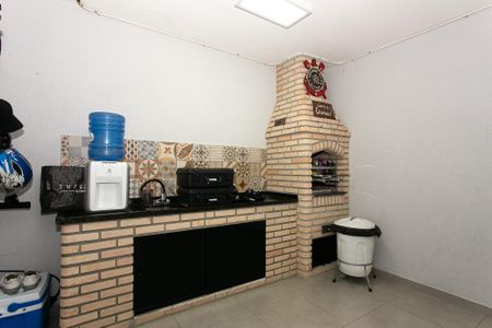 Casa de condomínio à venda com 130m², 3 quartos e 2 vagas Casa de condomínio à venda com 130m², 3 quartos e 2 vagasChurrasqueira