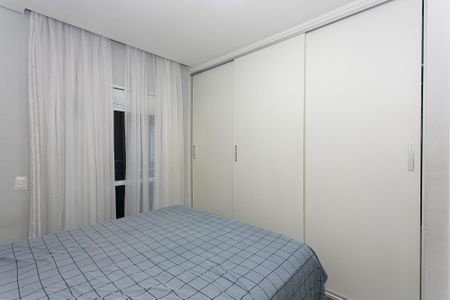 Casa de condomínio à venda com 130m², 3 quartos e 2 vagas Casa de condomínio à venda com 130m², 3 quartos e 2 vagasSuíte