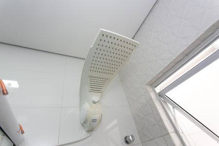 Casa de condomínio à venda com 130m², 3 quartos e 2 vagas Casa de condomínio à venda com 130m², 3 quartos e 2 vagasBanheiro da Suíte