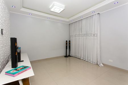 Casa de condomínio à venda com 130m², 3 quartos e 2 vagas Casa de condomínio à venda com 130m², 3 quartos e 2 vagasSala