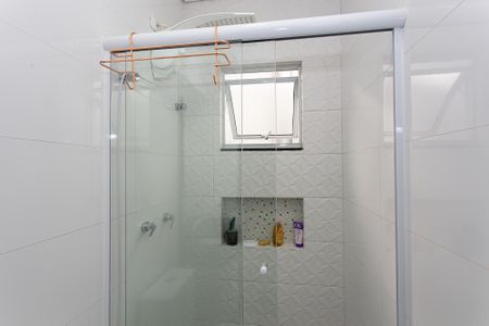 Casa de condomínio à venda com 130m², 3 quartos e 2 vagas