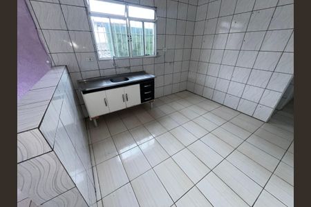 Cozinha de casa para alugar com 2 quartos, 60m² em Jardim Jaragua (itaim Paulista), São Paulo