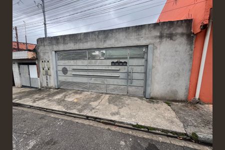 Casa para alugar com 60m², 2 quartos e 1 vagaFachada 