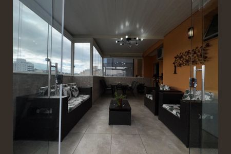 Apartamento à venda com 130m², 3 quartos e 2 vagasÁrea externa