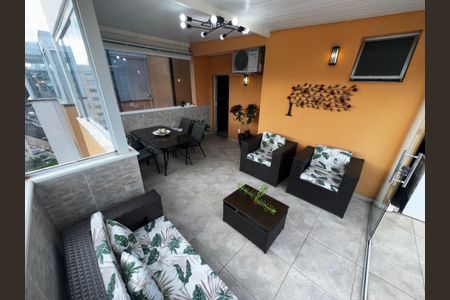 Apartamento à venda com 130m², 3 quartos e 2 vagasÁrea externa