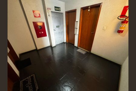 Apartamento à venda com 130m², 3 quartos e 2 vagasEntrada