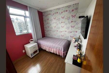 Apartamento à venda com 130m², 3 quartos e 2 vagasQuarto