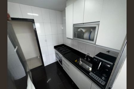 Apartamento à venda com 130m², 3 quartos e 2 vagasCozinha