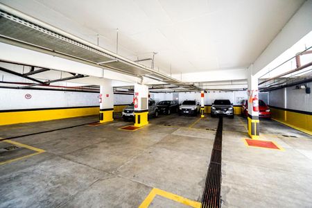 Apartamento para alugar com 56m², 2 quartos e 1 vaga Apartamento para alugar com 56m², 2 quartos e 1 vagaGaragem