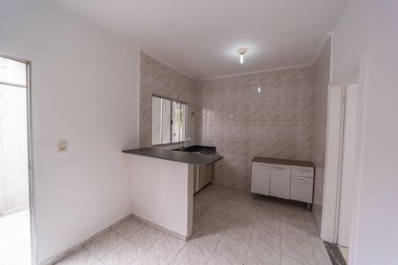 Sala/Cozinha de casa para alugar com 1 quarto, 45m² em Burgo Paulista, São Paulo